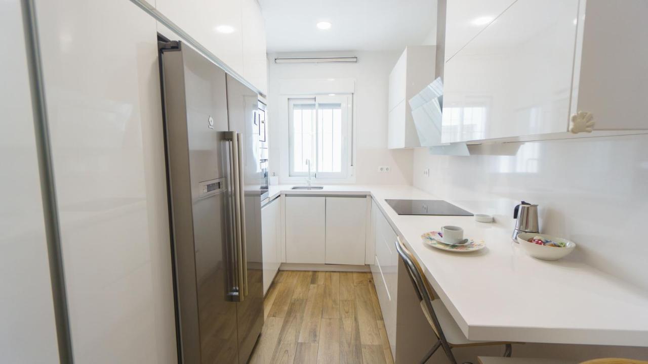 Rentalsevilla Luminoso Apartamento Por Casa Pilatos ภายนอก รูปภาพ