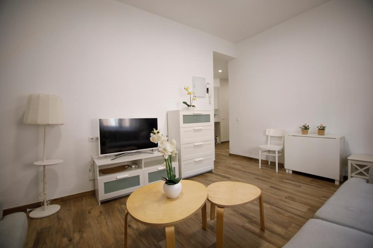 Rentalsevilla Luminoso Apartamento Por Casa Pilatos ภายนอก รูปภาพ